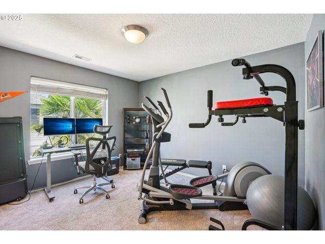 20621 Sw ROSEMOUNT St, Beaverton, OR 97078