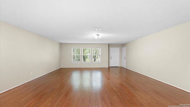 4714 Irish Elm, San Antonio, TX 78247