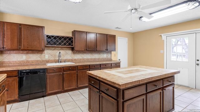 4714 Irish Elm, San Antonio, TX 78247