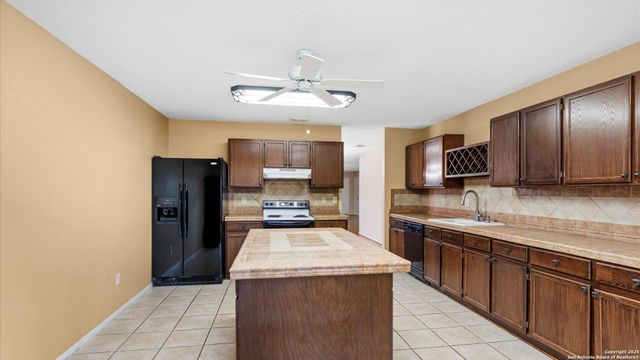4714 Irish Elm, San Antonio, TX 78247