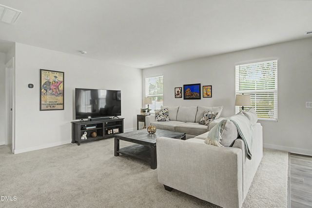 75 Clove Hitch Lane, Fuquay Varina, NC 27526