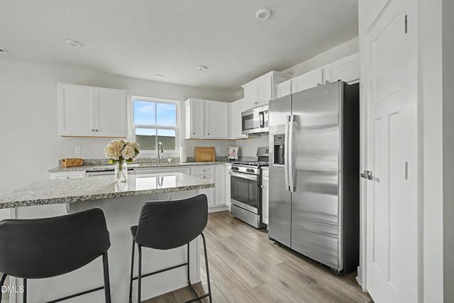 75 Clove Hitch Lane, Fuquay Varina, NC 27526