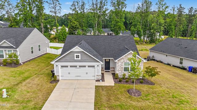 75 Clove Hitch Lane, Fuquay Varina, NC 27526
