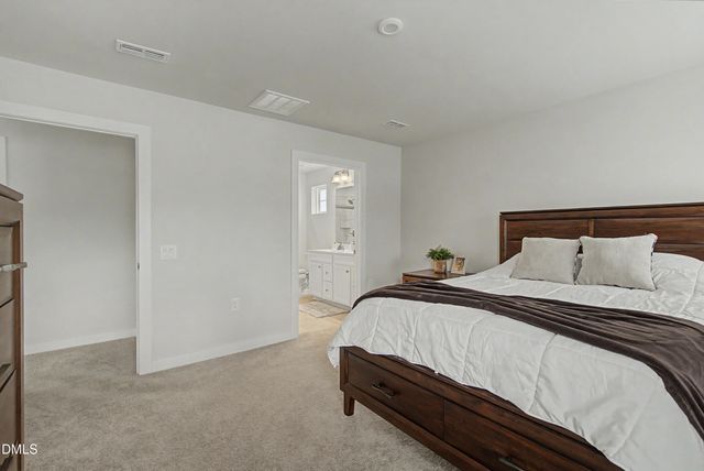 75 Clove Hitch Lane, Fuquay Varina, NC 27526