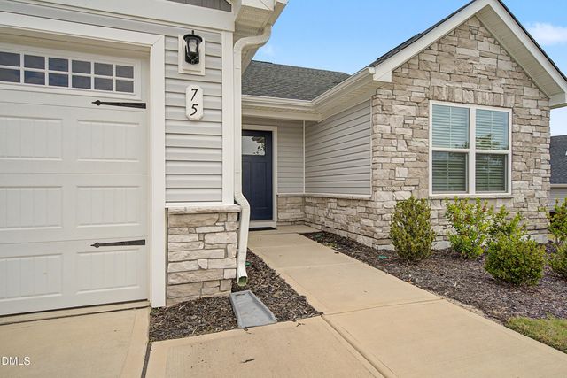 75 Clove Hitch Lane, Fuquay Varina, NC 27526