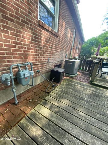 1259 Waverly Place, Schenectady, NY 12308