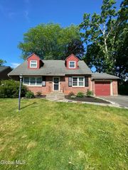 1259 Waverly Place, Schenectady, NY 12308