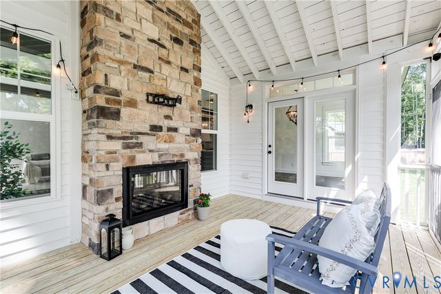 2613 Lilybank Pl, Midlothian, VA 23112