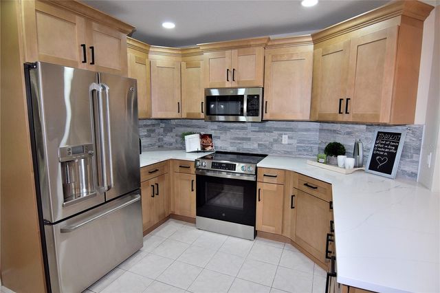 4014 TREETOP CIRCLE, Spring Hill, FL 34606