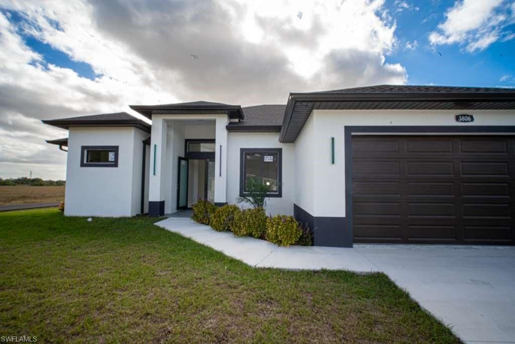 3806 E 18th ST, LEHIGH ACRES, FL 33972 — exterior