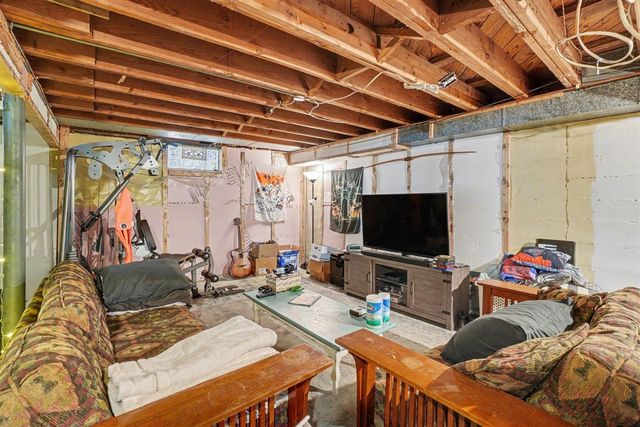 700 Mulford Drive, Grand Rapids, MI 49507
