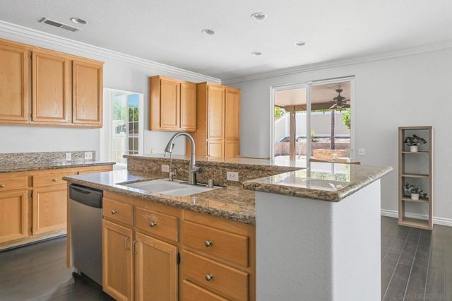 25331 Chesterfield Ln, Wildomar, CA 92595