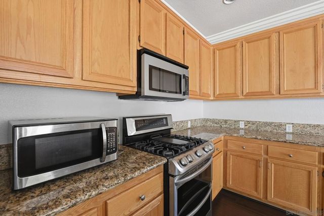 25331 Chesterfield Ln, Wildomar, CA 92595