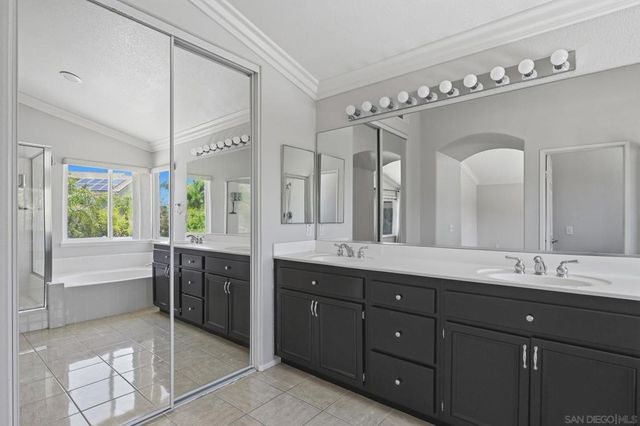 25331 Chesterfield Ln, Wildomar, CA 92595