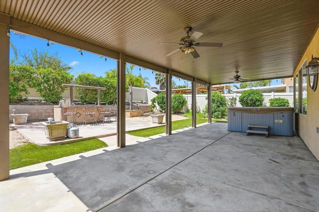25331 Chesterfield Ln, Wildomar, CA 92595