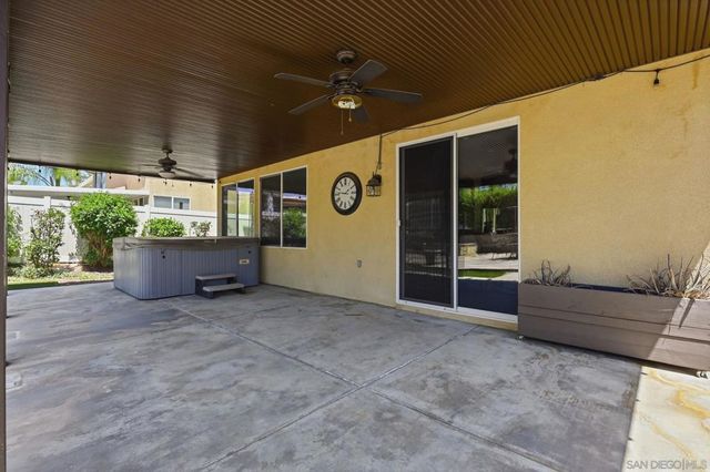 25331 Chesterfield Ln, Wildomar, CA 92595