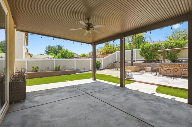 25331 Chesterfield Ln, Wildomar, CA 92595
