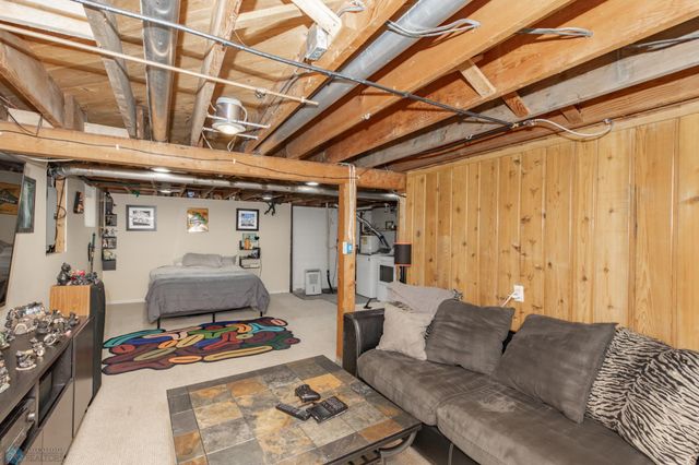 1028 11th Avenue N, Moorhead, MN 56560