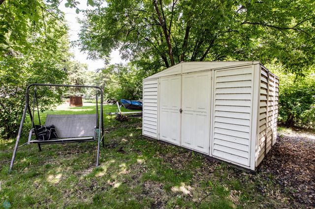1028 11th Avenue N, Moorhead, MN 56560