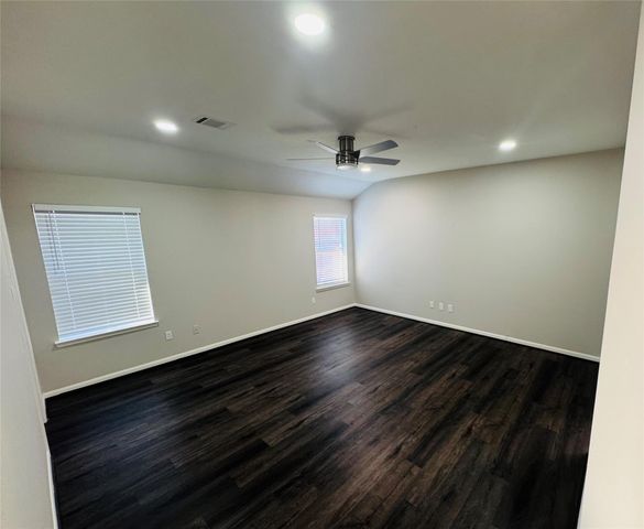 9530 Flying Eagle Court, Houston, TX 77083
