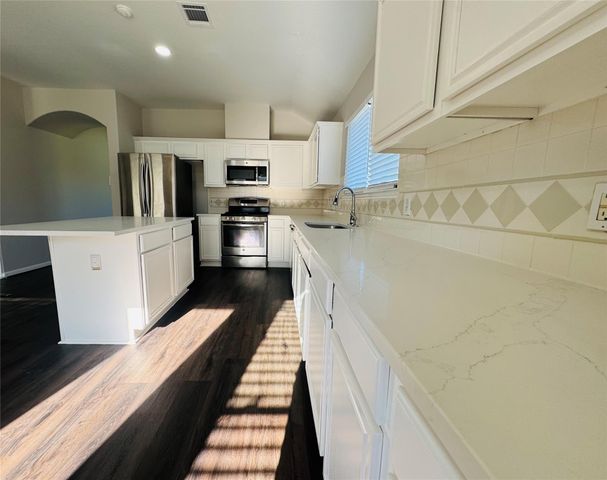 9530 Flying Eagle Court, Houston, TX 77083
