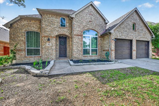 3829 Vernon Way, Fort Worth, TX 76244