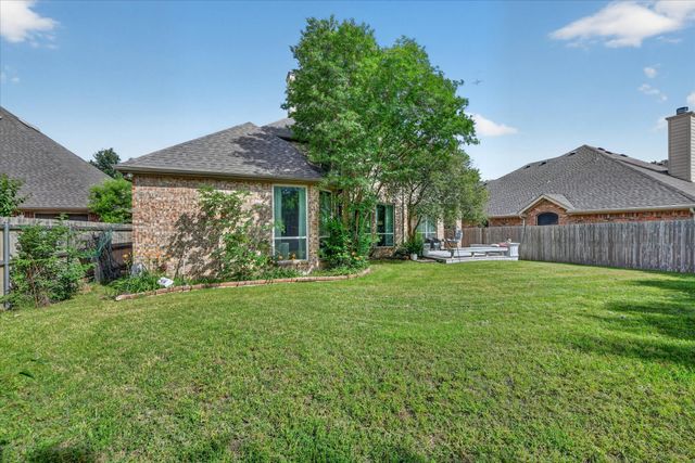 3829 Vernon Way, Fort Worth, TX 76244