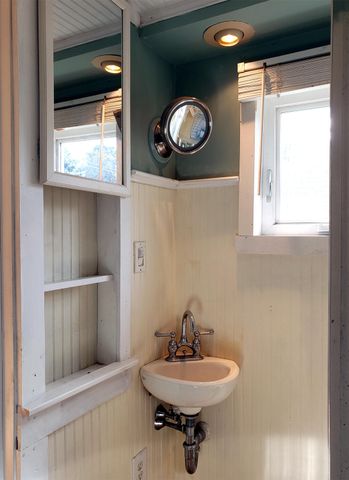 10 Grindell Avenue, Dennis Port, MA 02639