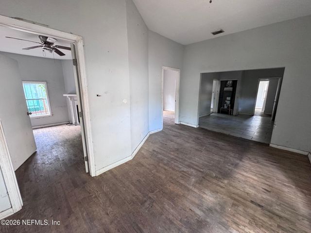 306 WOODLAWN Avenue, Jacksonville, FL 32204