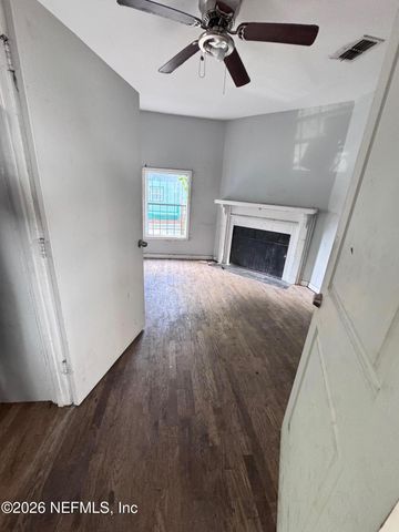 306 WOODLAWN Avenue, Jacksonville, FL 32204