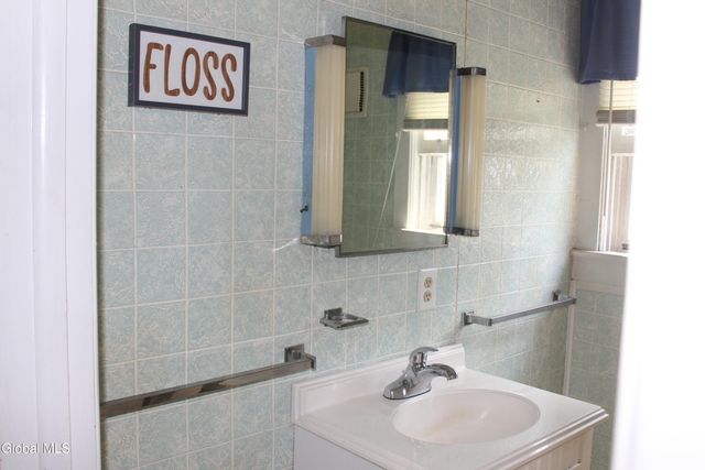 32 Gates Avenue, Fort Edward, NY 12828