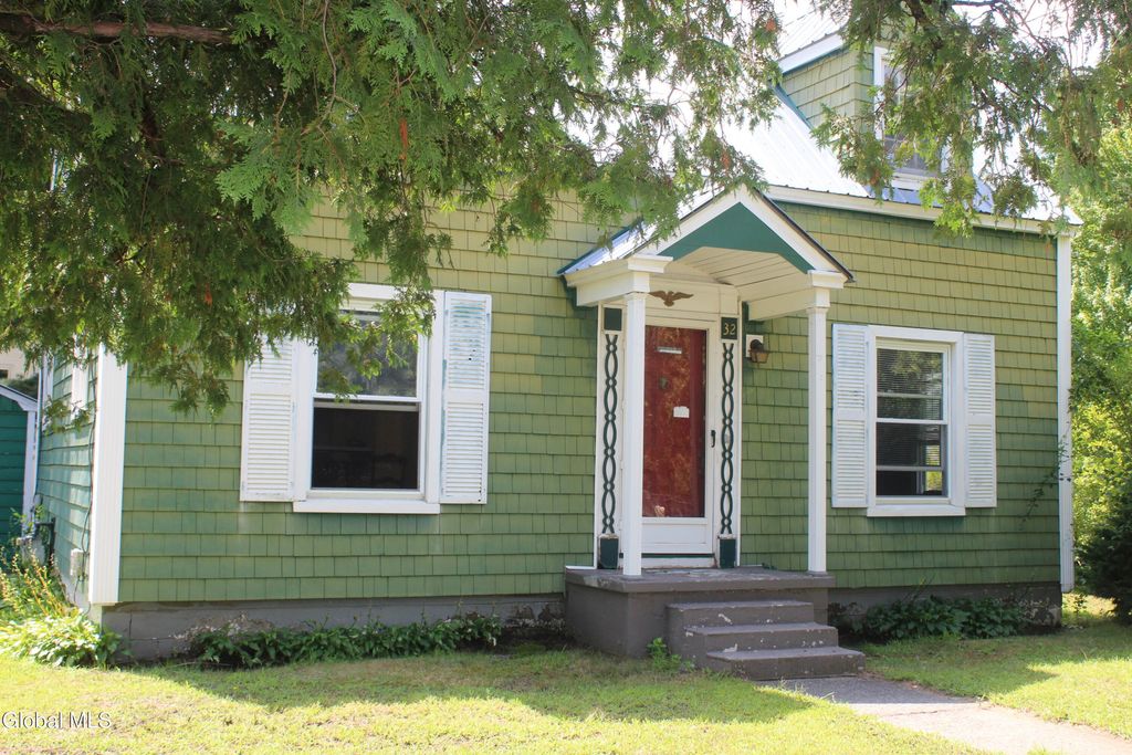 32 Gates Avenue, Fort Edward, NY 12828