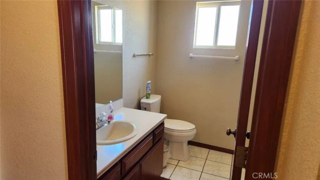 7250 Cayucos, Phelan, CA 92371