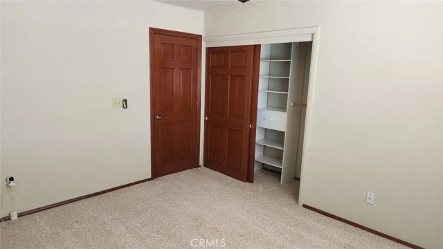 7250 Cayucos, Phelan, CA 92371