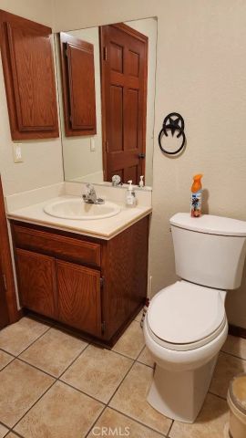 7250 Cayucos, Phelan, CA 92371
