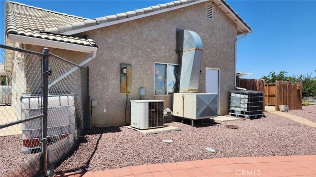 7250 Cayucos, Phelan, CA 92371