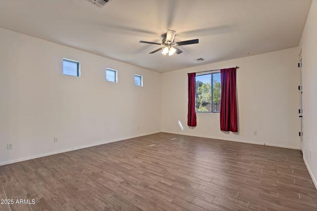 18250 W PURDUE Avenue, Waddell, AZ 85355