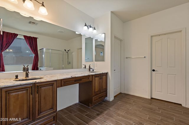 18250 W PURDUE Avenue, Waddell, AZ 85355