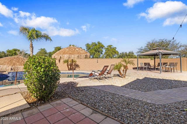 18250 W PURDUE Avenue, Waddell, AZ 85355