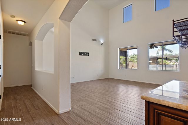 18250 W PURDUE Avenue, Waddell, AZ 85355