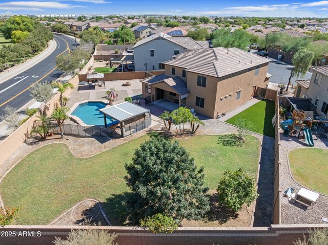 18250 W PURDUE Avenue, Waddell, AZ 85355