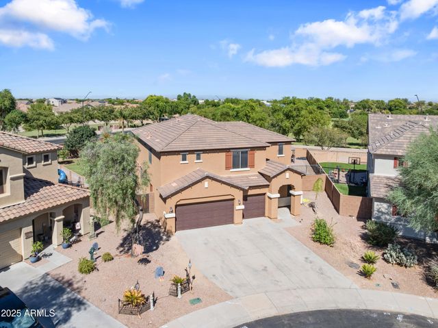 18250 W PURDUE Avenue, Waddell, AZ 85355