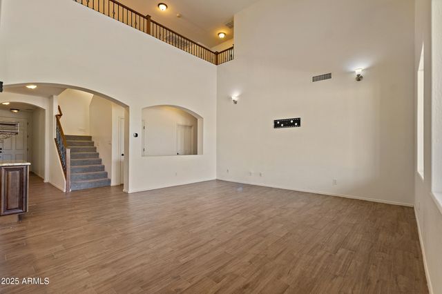 18250 W PURDUE Avenue, Waddell, AZ 85355