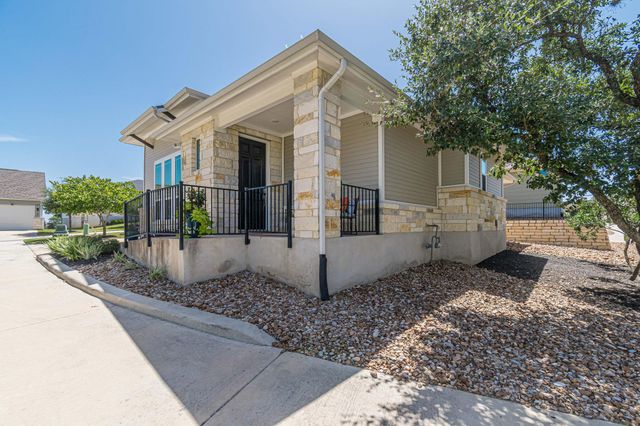 108 Mulligan DR 103, San Marcos, TX 78666