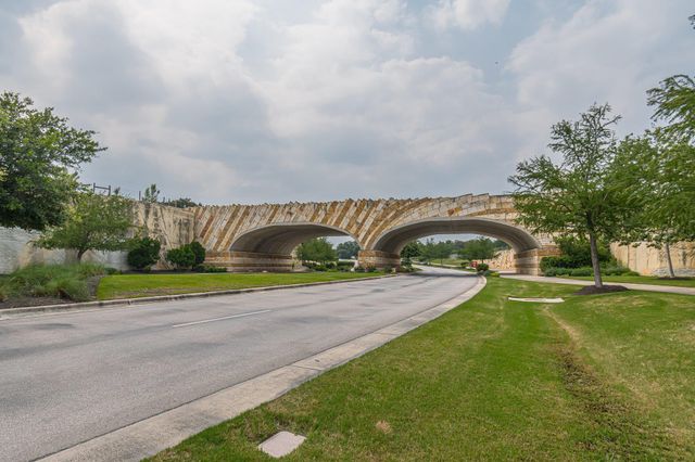 108 Mulligan DR 103, San Marcos, TX 78666