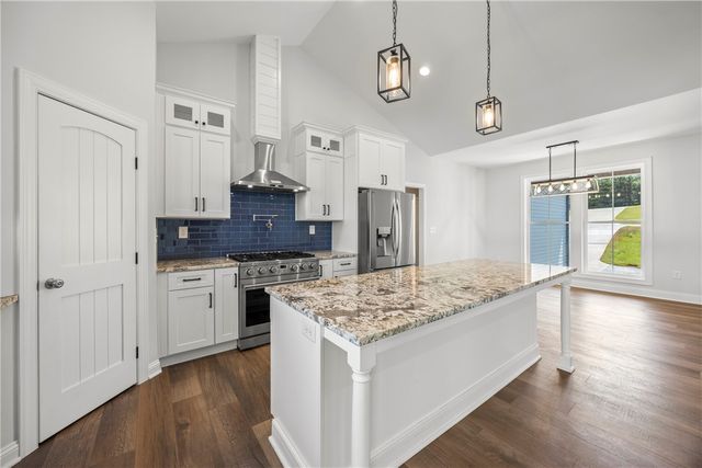 705 Comet View Court, Westminster, SC 29693