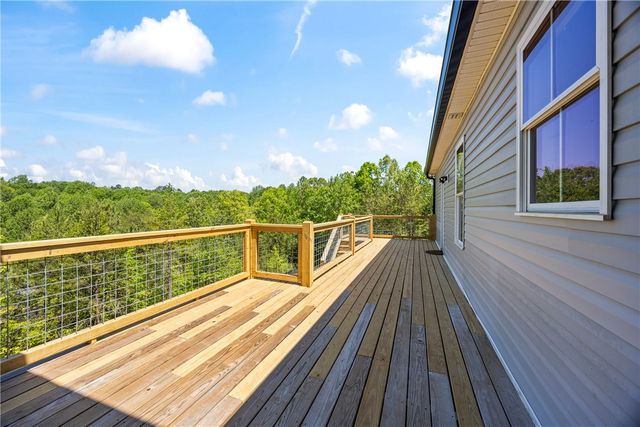 705 Comet View Court, Westminster, SC 29693