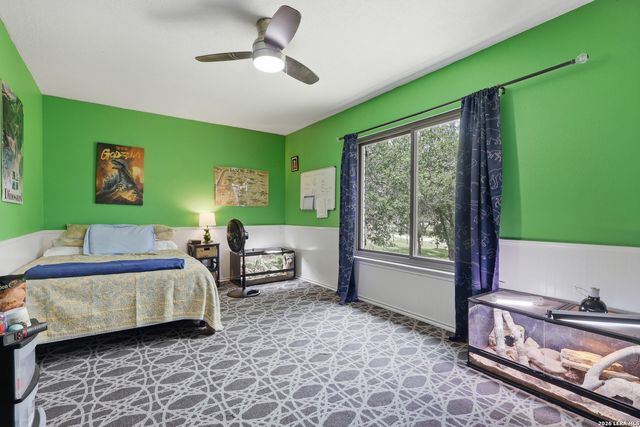 302 Whispering Oaks, Adkins, TX 78101