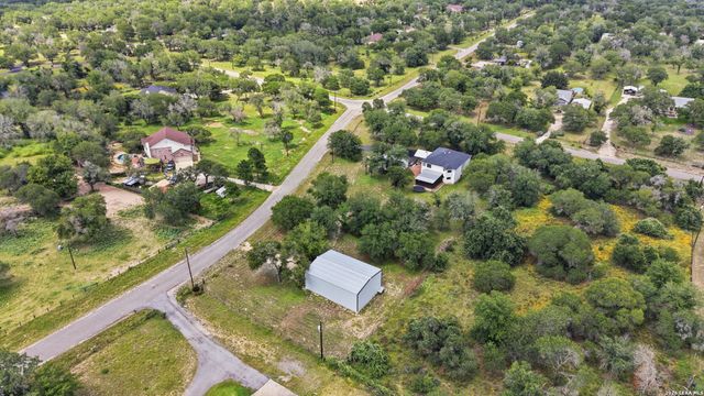 302 Whispering Oaks, Adkins, TX 78101