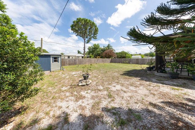 726 Tuxedo Terrace, Sebastian, FL 32958